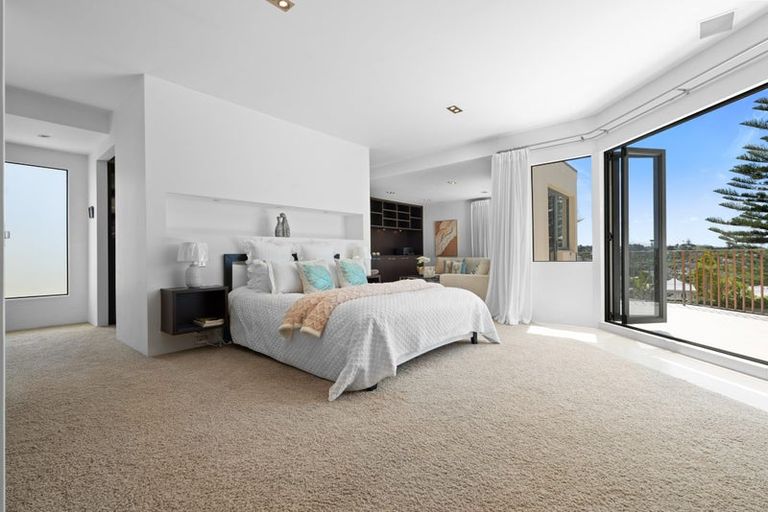 Photo of property in 39 Granger Road, Cockle Bay, Auckland, 2014