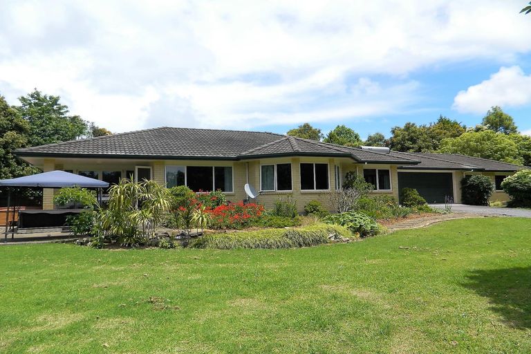Photo of property in 32 Shepherd Road, Kerikeri, 0230