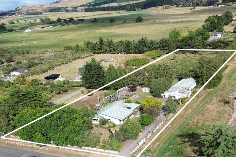 Photo of property in 36 Rochfort Street, Otane, 4202