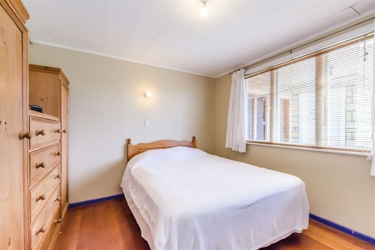 Photo of property in 14 Buckley Grove, Paraparaumu, 5032