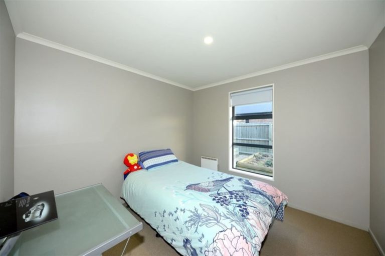 Photo of property in 8 Henley Close, Rolleston, 7614