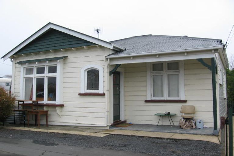 Photo of property in 14 Bradshaw Street, South Dunedin, Dunedin, 9012