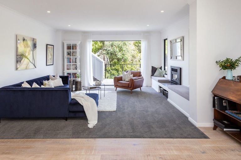 Photo of property in 63a Evelyn Road, Cockle Bay, Auckland, 2014