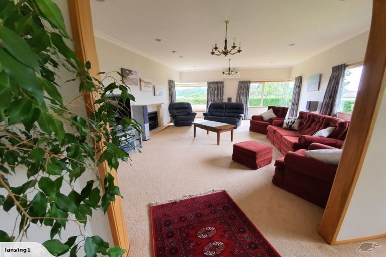 Photo of property in 32 Ngakoti Street, Urenui, 4375