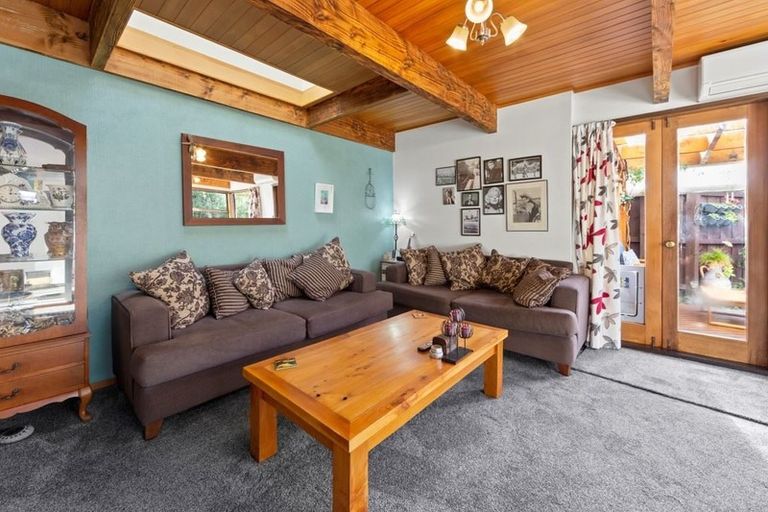 Photo of property in 2/264 Ilam Road, Burnside, Christchurch, 8053
