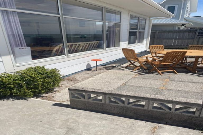 Photo of property in 91 Karewa Parade, Papamoa Beach, Papamoa, 3118