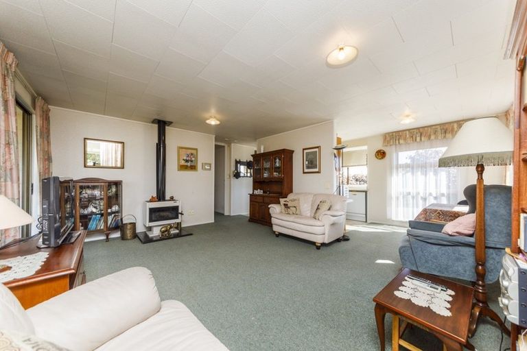 Photo of property in 89a Warwick Street, Feilding, 4702