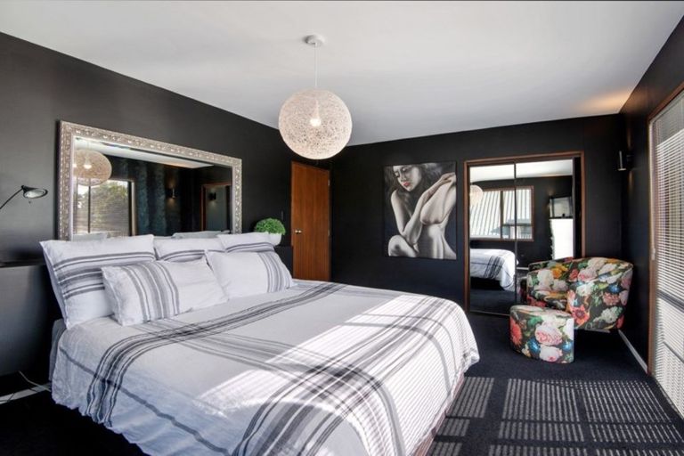 Photo of property in 58 Lake Terrace Road, Burwood, Christchurch, 8061