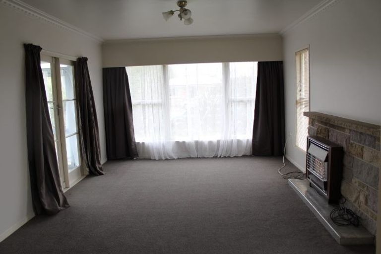 Photo of property in 12 Somme Crescent, Hillcrest, Hamilton, 3216