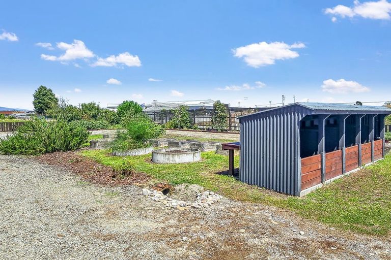 Photo of property in 10 Orowaiti Road, Westport, 7825