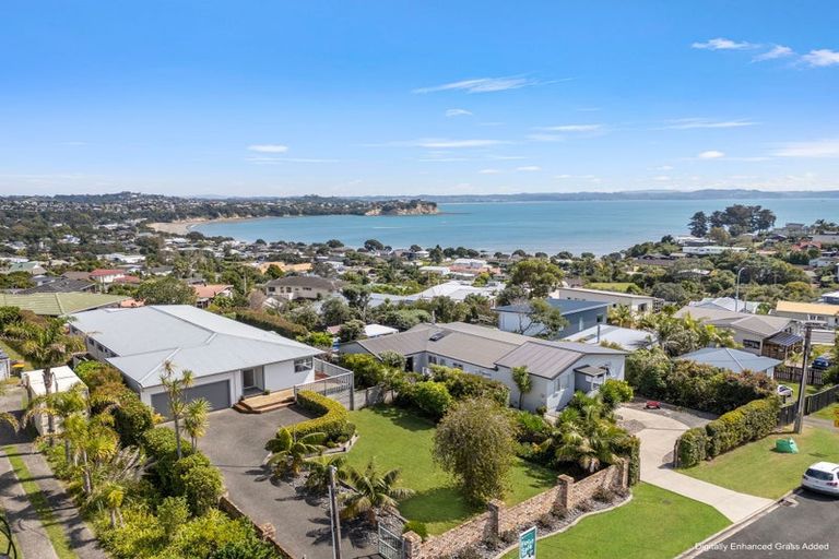Photo of property in 86 Tiri Road, Tindalls Beach, Whangaparaoa, 0930