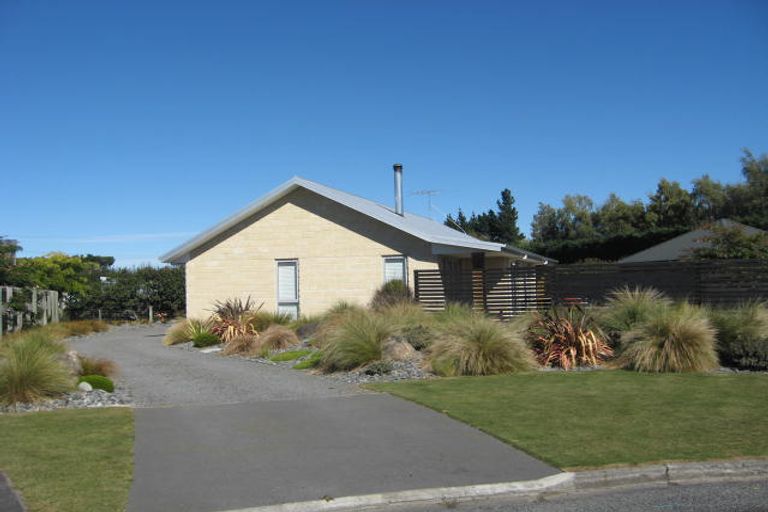 Photo of property in 11 Shearer Place, Methven, 7730