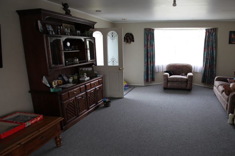 Photo of property in 6 Massey Place, Masterton, 5810