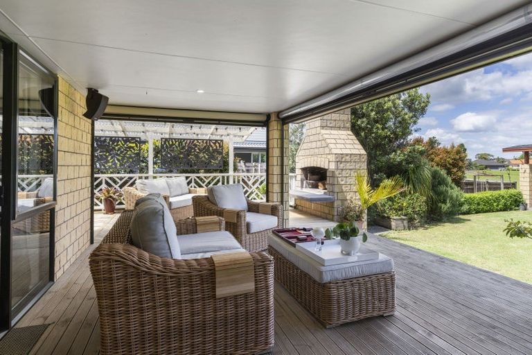 Photo of property in 24 Sunset Drive, Pukekohe, 2120