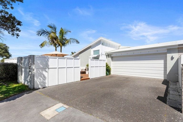 Photo of property in 7 Alice Lane, Papamoa Beach, Papamoa, 3118