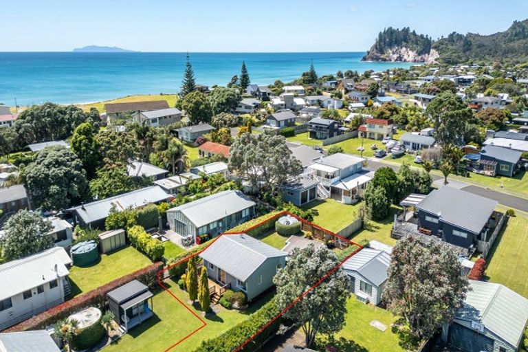 Photo of property in 19a Whiritoa Beach Road, Whiritoa, Whangamata, 3691