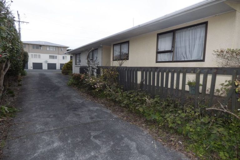 Photo of property in 1/24 Bulteel Street, New Plymouth, 4310