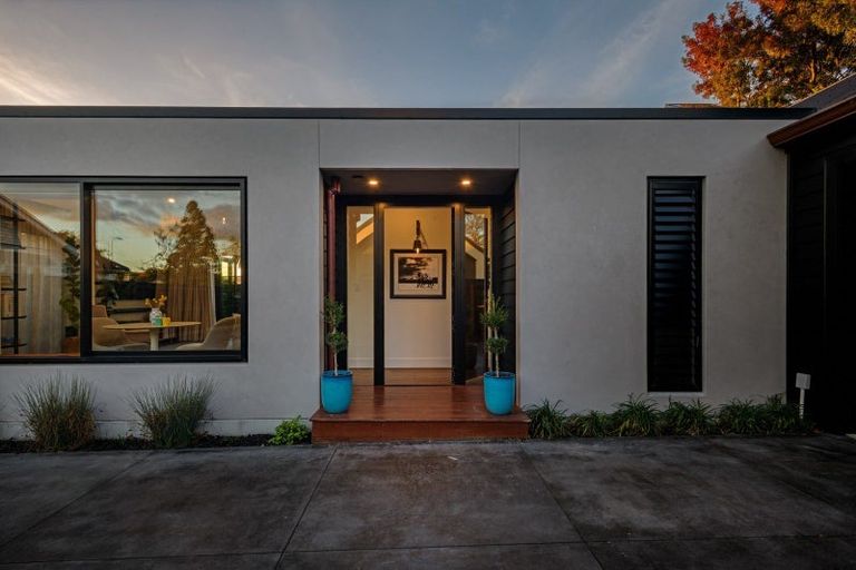 Photo of property in 65 Stanley Avenue, Palmerston North, 4414