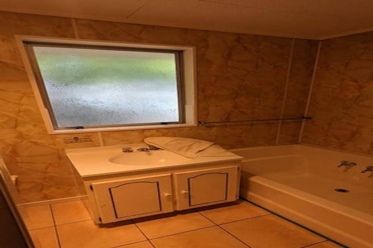 Photo of property in 28 Elizabeth Street, Rolleston, 7614