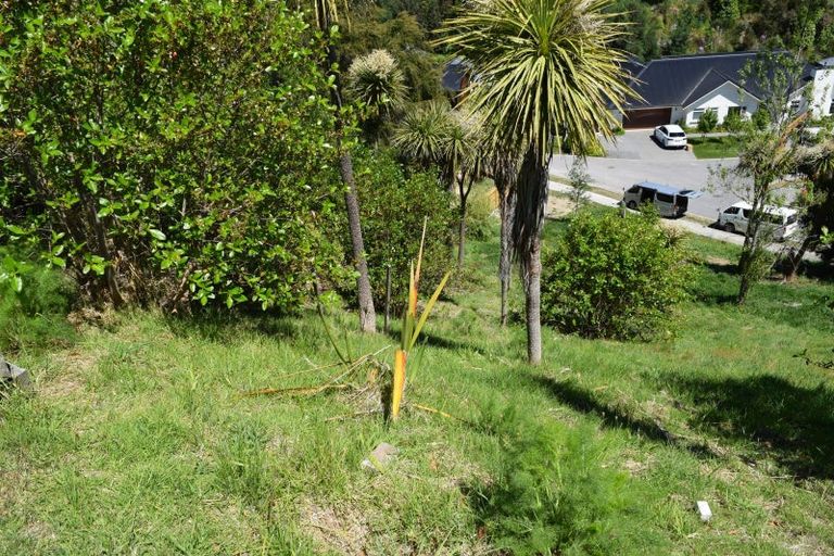 Photo of property in 15 Taruna Place, Havelock North, 4130