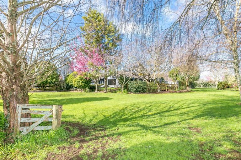 Photo of property in 23 Mangauika Road, Pirongia, Te Awamutu, 3876