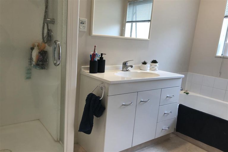 Photo of property in 56b Pemberton Crescent, Greerton, Tauranga, 3112