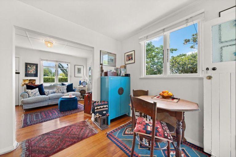 Photo of property in 57 Reading Street, Greytown, 5712