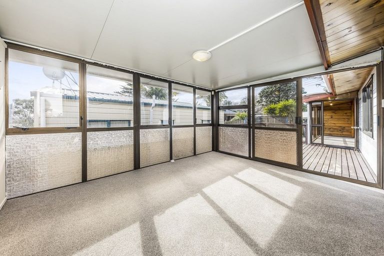 Photo of property in 14 Derrimore Heights, Clover Park, Auckland, 2019