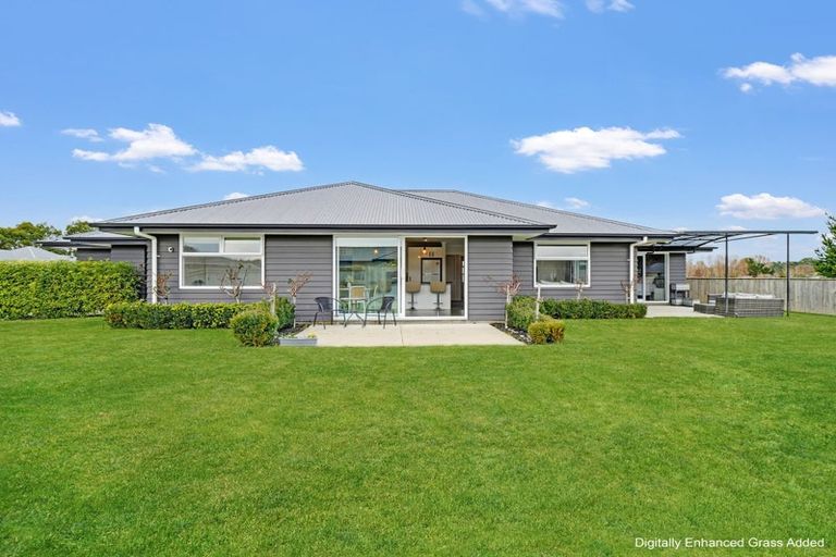 Photo of property in 30 Monarch Drive, Ashhurst, 4810