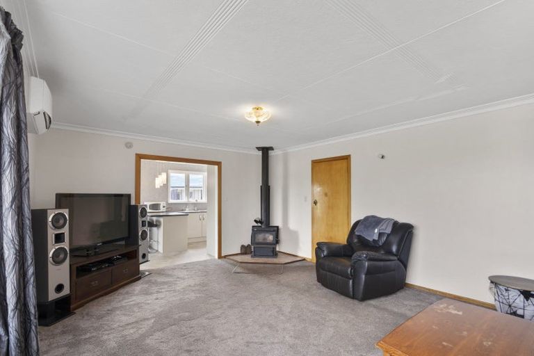 Photo of property in 76 Scott Street, Strathern, Invercargill, 9812