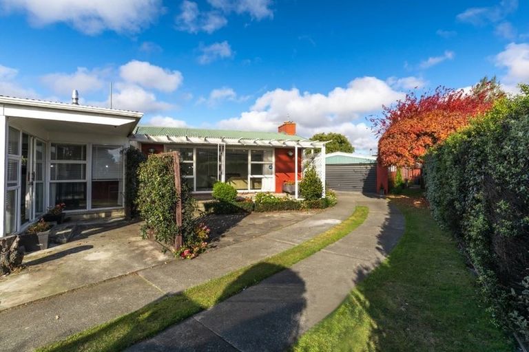 Photo of property in 131 Kendal Avenue, Burnside, Christchurch, 8053
