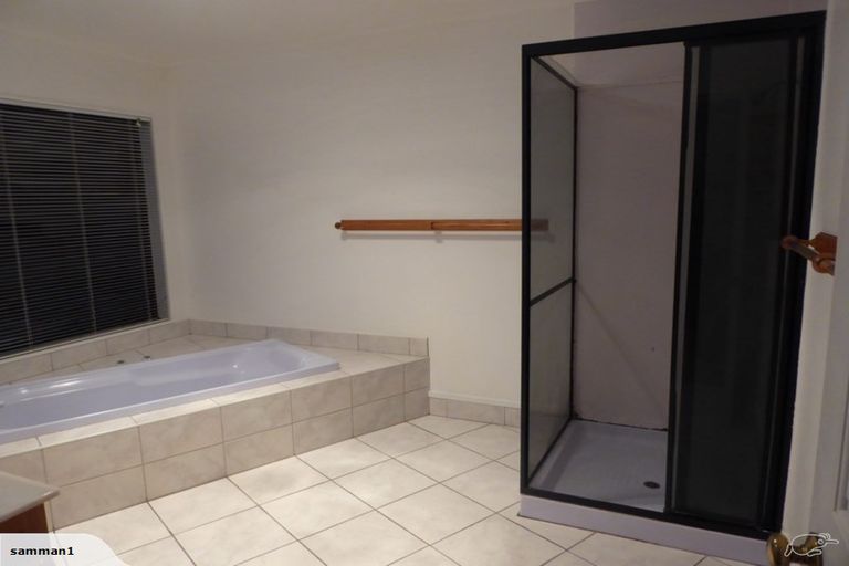 Photo of property in 71 Johns Road, Jervoistown, Napier, 4112