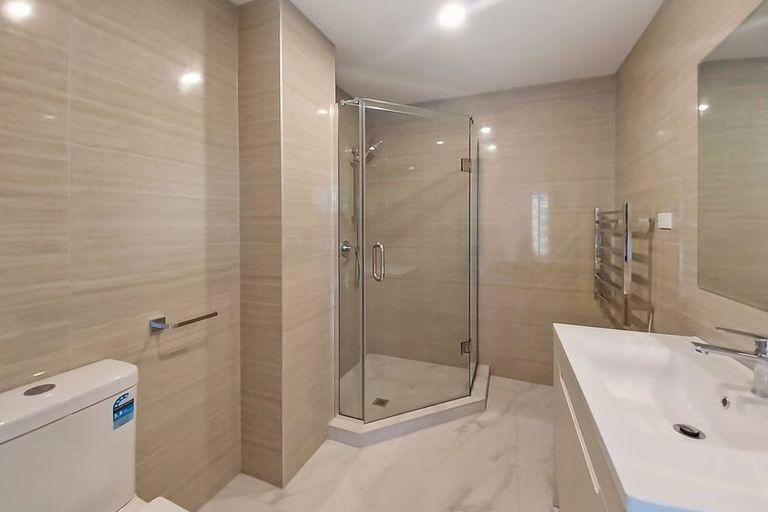 Photo of property in 57c Pleasant Road, Glen Eden, Auckland, 0602