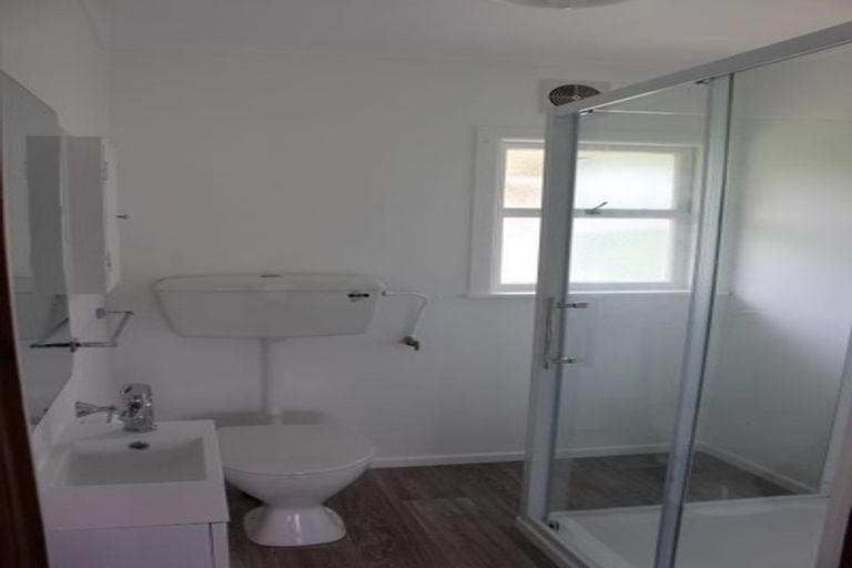 Photo of property in 1/13 Stanley Avenue, Milford, Auckland, 0620