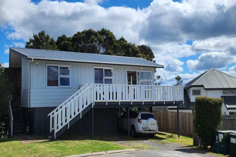 Photo of property in 58 Te Haumi Drive, Paihia, 0200