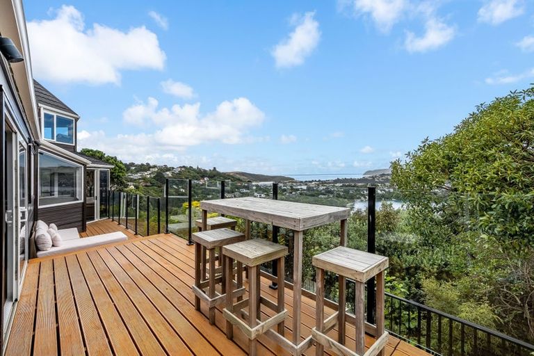 Photo of property in 15 Mercury Way, Whitby, Porirua, 5024