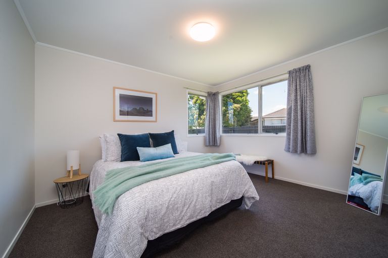 Photo of property in 18 Desmond Place, Otara, Auckland, 2023