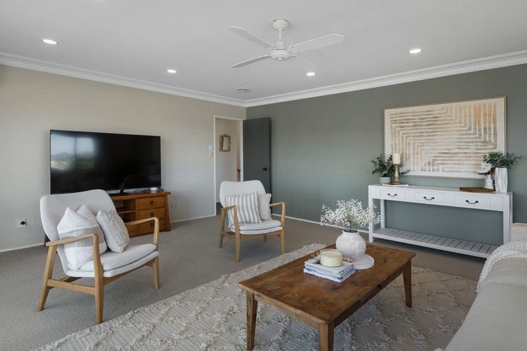 Photo of property in 4 Blundell Place, Katikati, 3129