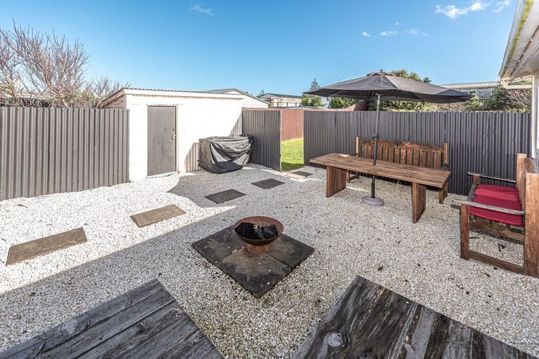 Photo of property in 13 Karaka Street, Castlecliff, Whanganui, 4501