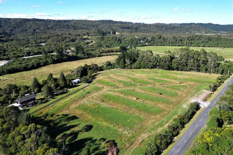 Photo of property in 44 Maori Creek Road, Marsden, Greymouth, 7872