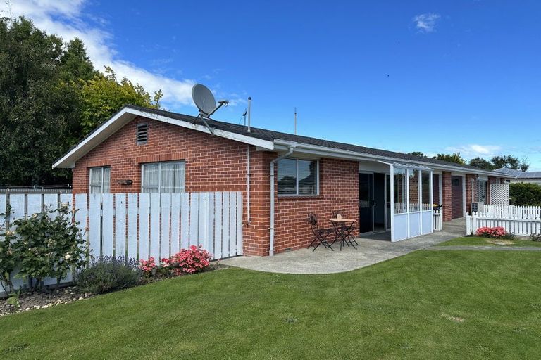 Photo of property in 11 Hamilton Street, Strathern, Invercargill, 9812