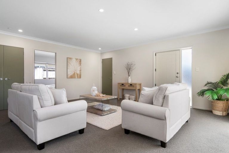 Photo of property in 5 Harmens Way, Greerton, Tauranga, 3112