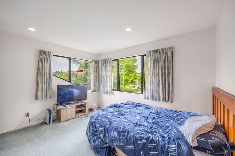 Photo of property in 32 Landing Drive, Albany, Auckland, 0632