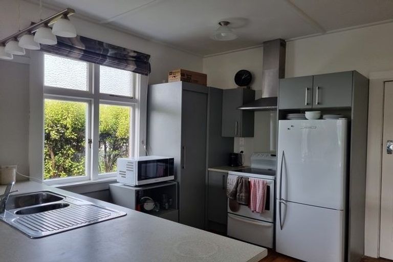 Photo of property in 16 Melrose Street, Highfield, Timaru, 7910