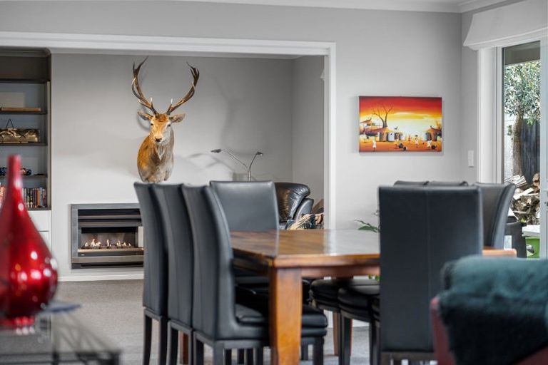 Photo of property in 49 Clare Street, Cambridge, 3434