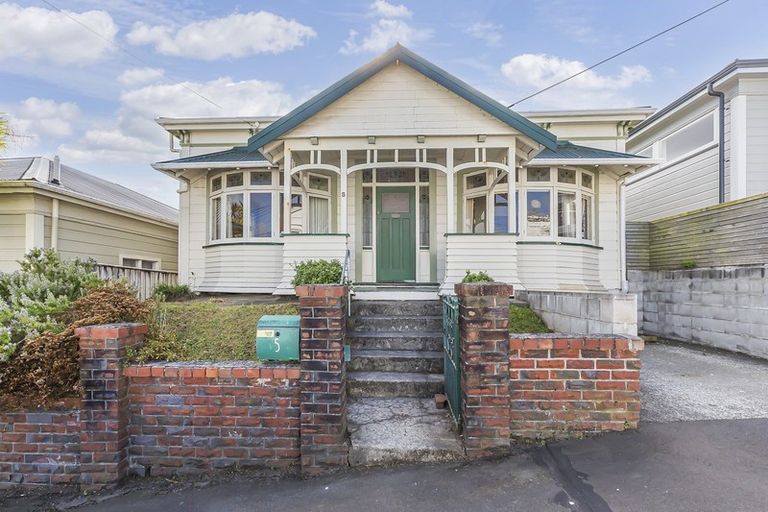 Photo of property in 5 Douro Avenue, Newtown, Wellington, 6021