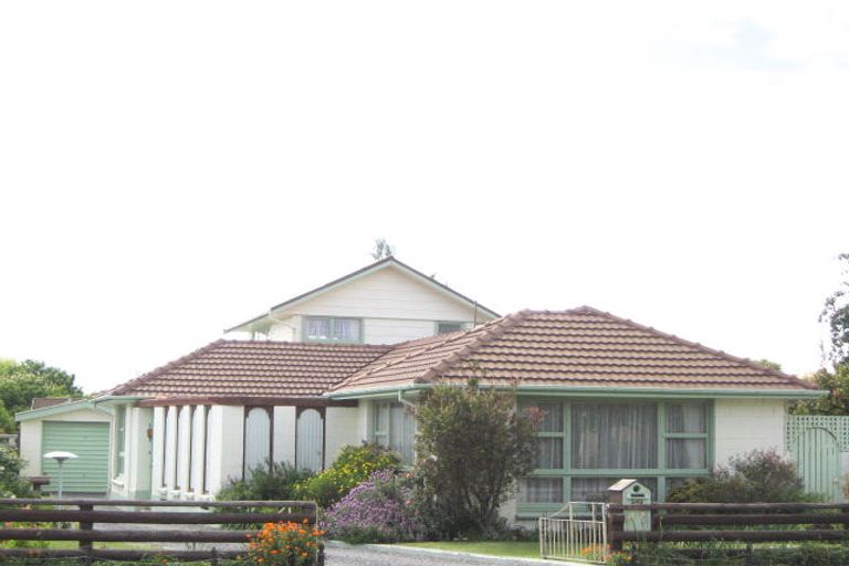Photo of property in 240 Grimseys Road, Redwood, Christchurch, 8051