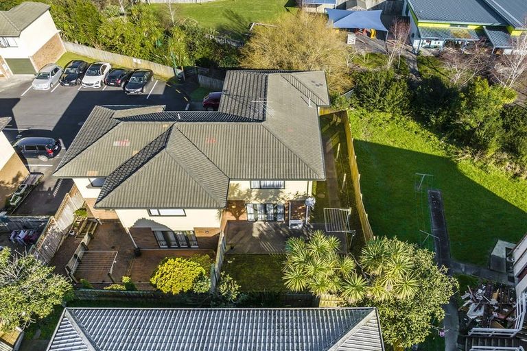 Photo of property in 16/2 Arawa Street, New Lynn, Auckland, 0600
