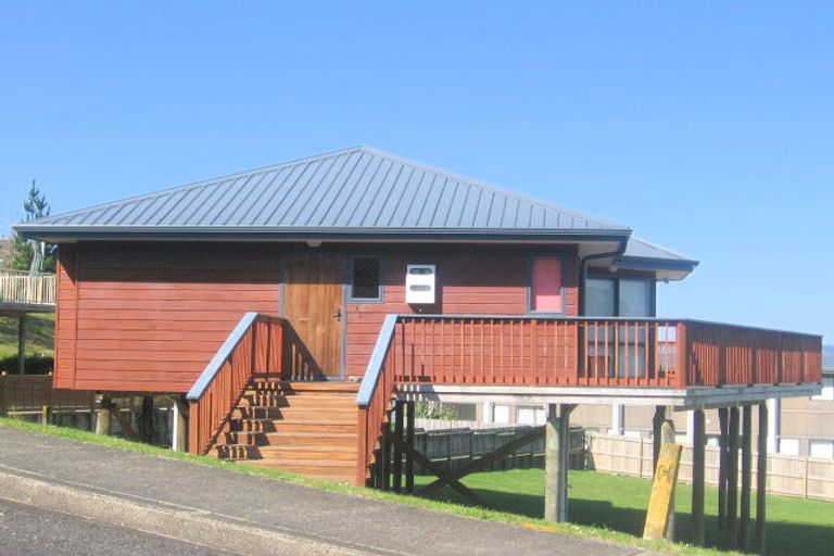 Photo of property in 11 Centennial Drive, Whitianga, 3510