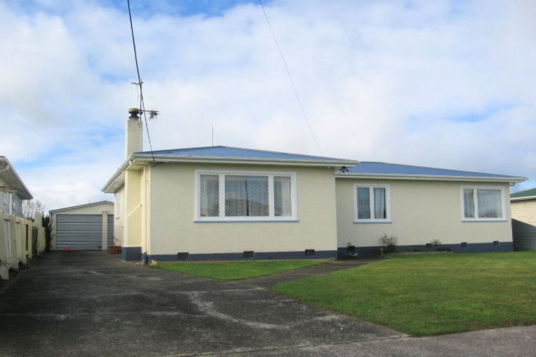 Photo of property in 17 Cobham Way, Feilding, 4702